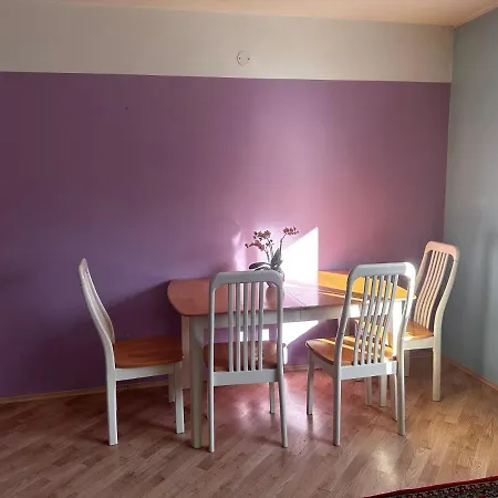 4br In City Centre With Free Parking Tallin