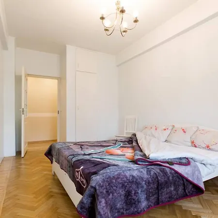 4br In City Centre With Free Parking Apartament Tallin